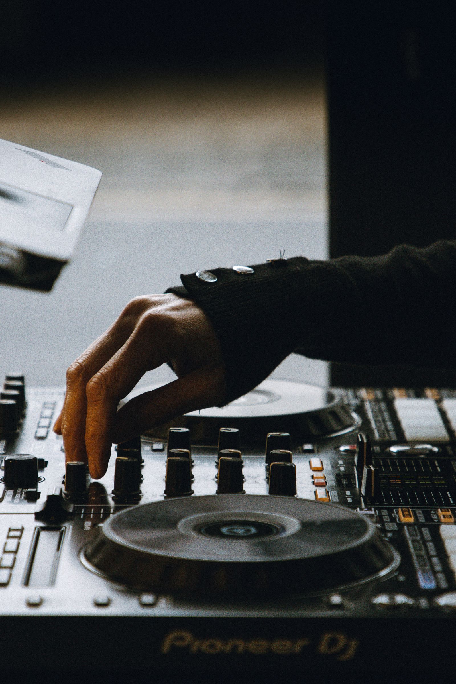 Pass The Aux Entertainment DJ